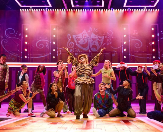 HSM_MattCrockett_KayCee-Stroh_Full-Company HSM_MattCrockett_KayCee-Stroh_Full-Company